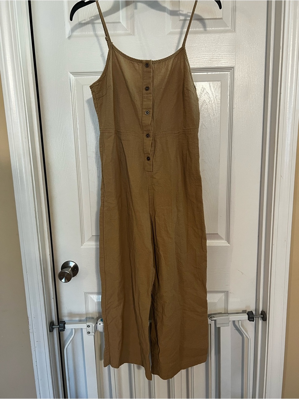Hem & Thread Tan Textured Button-Front Jumpsuit - Picture 2 of 3